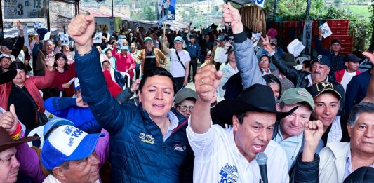 Ostos recorre Cundinamarca y Boyacá y consolida apoyos en la recta final al Senado