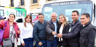 Ministerio de Salud entregó en Tunja 34 vehículos de transporte asistencial para los municipios