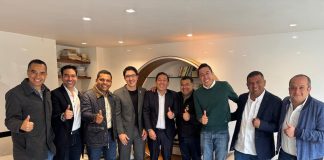 El gobernador Carlos Amaya se reunió con sus ‘congresistas afines del país’